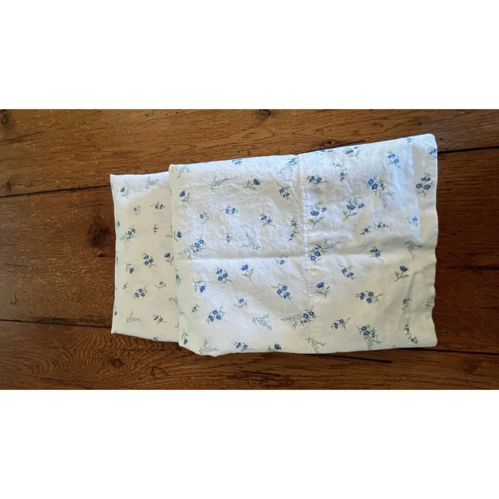 Lauren Ralph Lauren Blue Flowers Pillowcase Pair Cotton Standard Cottagecore